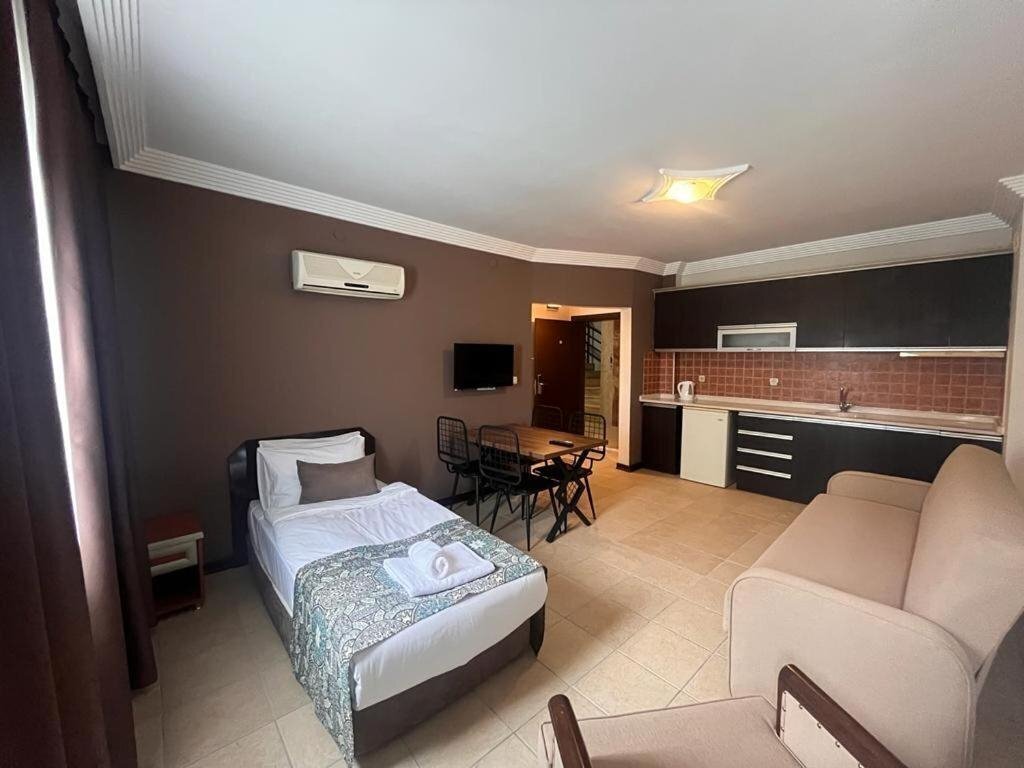 Панорама City Inn Family Apart + 3*