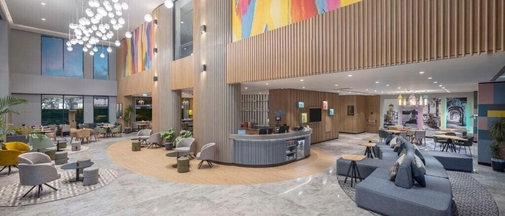 Территория Hampton By Hilton Antalya Airport 4*