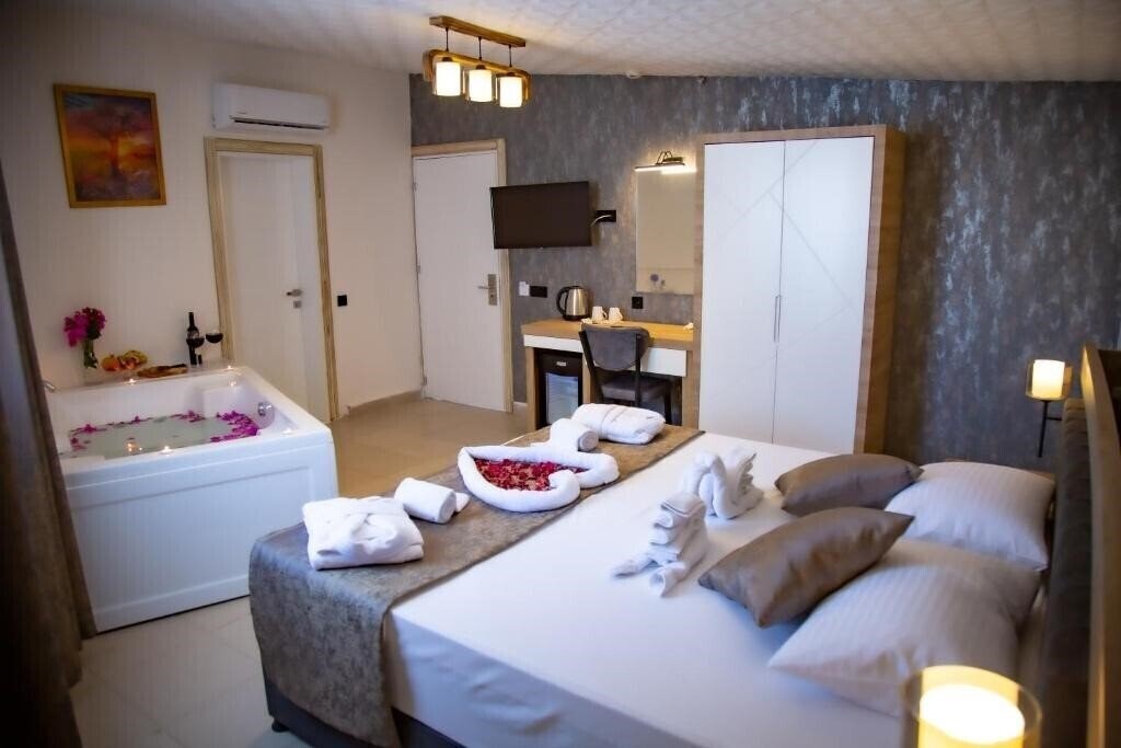 Апартаменты Bloomtalya Hotel 4*