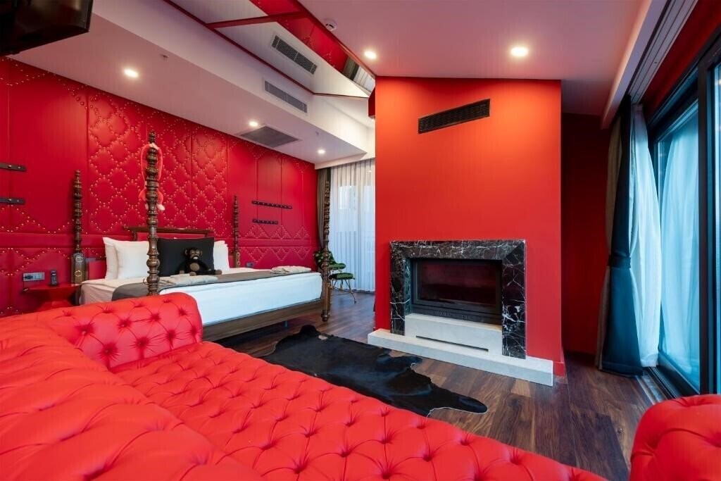 Панорама Lucky Monkey Hotel 3*