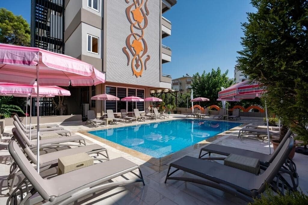 Фотография Lara Olympos Pansiyon (ex. Dionisus Lara) 4*