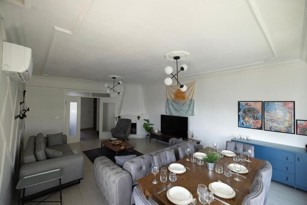 Территория Melissa's Suites Lara (ex. Melissas) 4*