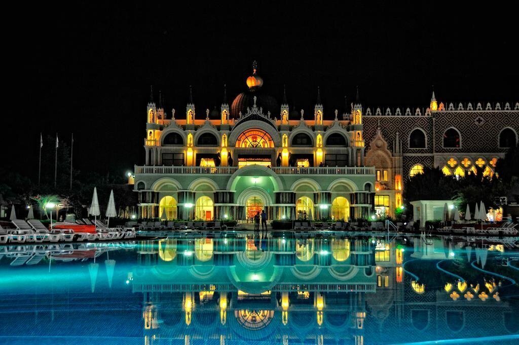 Фото Venezia Palace Deluxe Resort Hotel 5*
