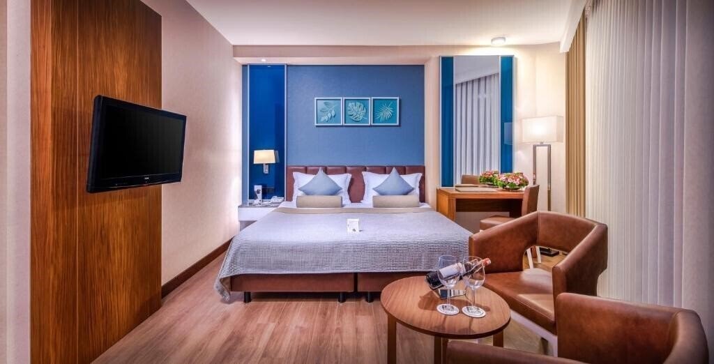 Картинка Baia Lara 5*