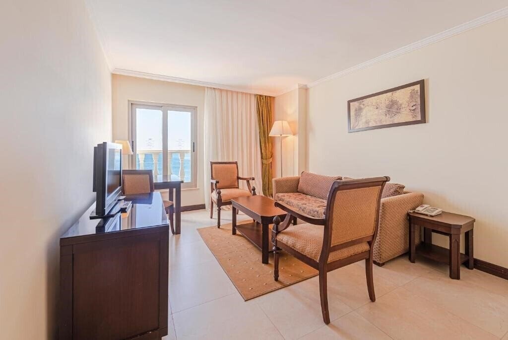 Фото Crowne Plaza Antalya by IHG 5*