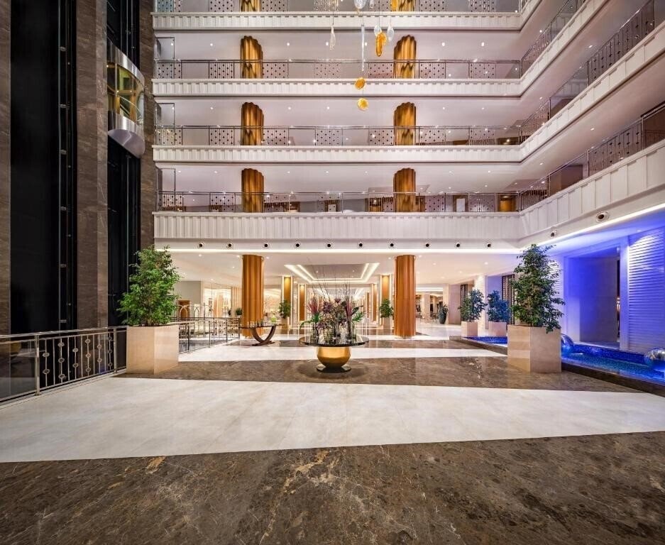 Апартаменты Trendy Lara Hotel 5*