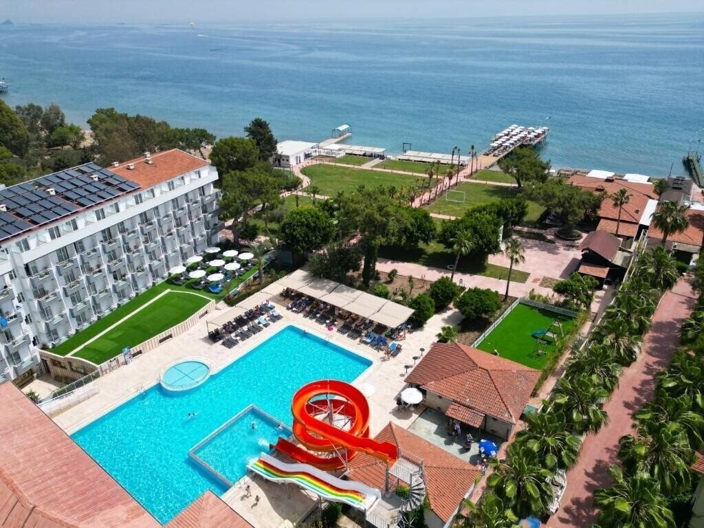 Територія Transatlantik Beach Hotel (ex. Asdem Beach Hotel, Carelta Beach Resort & SPA) 4*