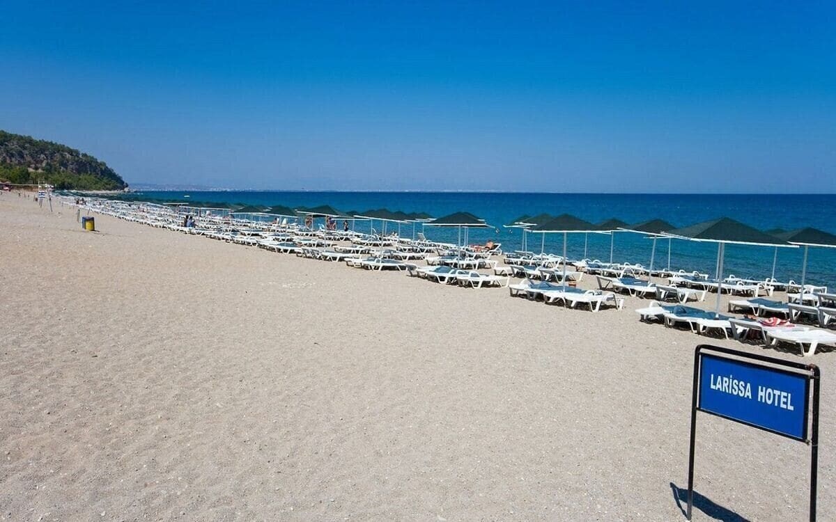 Територія Larissa Beldibi Hotel 4*