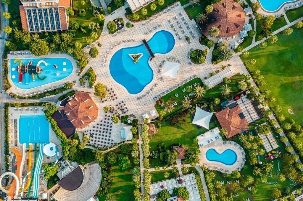 Апартаменты Bellis Deluxe Hotel 5*