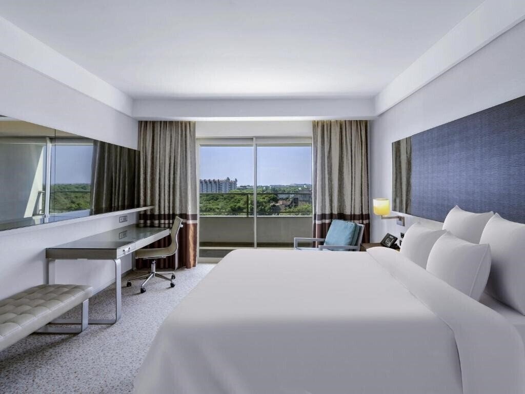 Апартаменты Rixos Hotel Premium Belek 5*