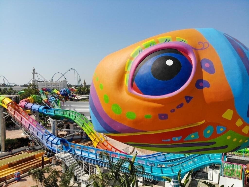 Панорама The Land Of Legends Kingdom Hotel (ex. Rixos The Land of Legends, The Land Of Legends Rixos Belek) 5*