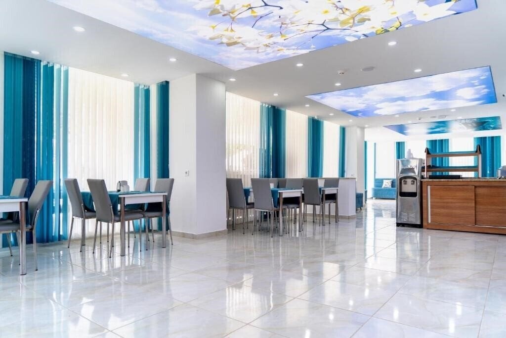 Вид Olympic Hotels Belek 3*