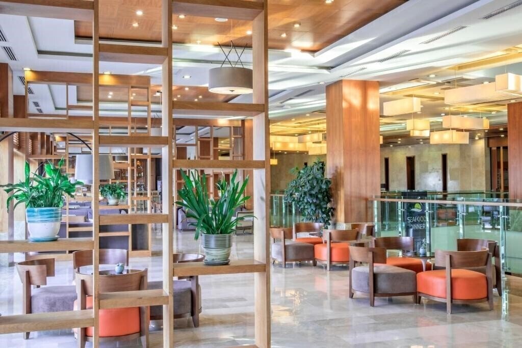 Вид Tui Blue Sherwood Belek (ex. TUI BLUE Belek, Blue Sherwood Belek ) 5*