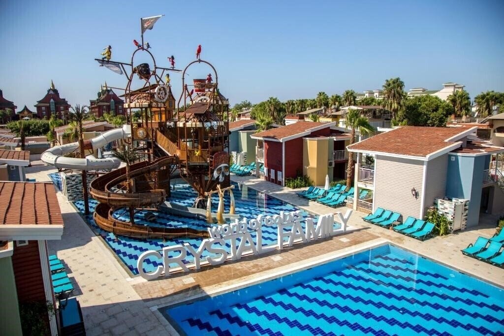 Фото Crystal Club World Of Colours 5*