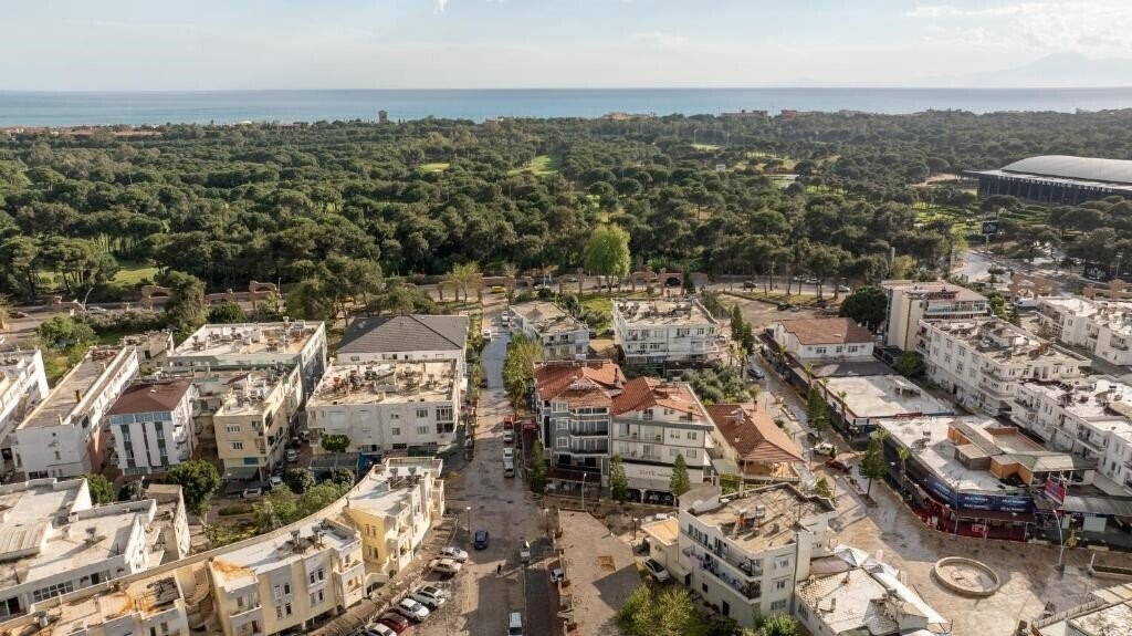 Территория Cihan Bey Hotel Belek 5*