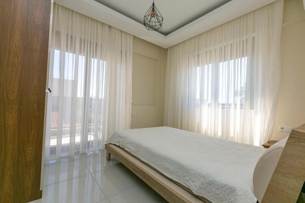 Фото Paradise Town Villa Lisa 3*