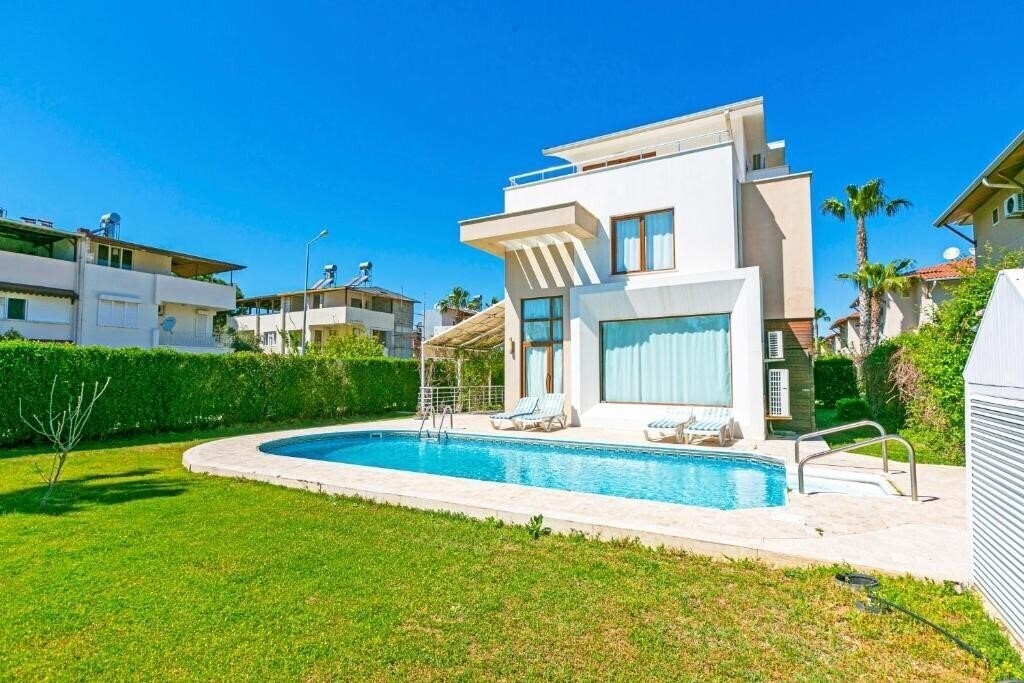 Панорама Paradise Town Villa Daisy 3*