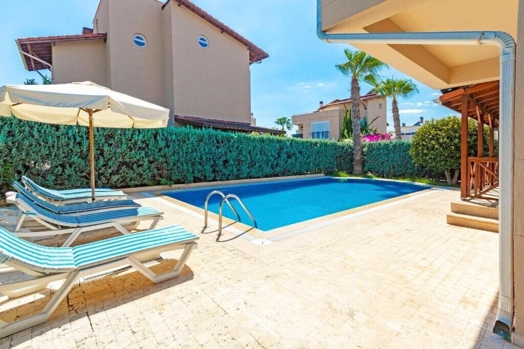 Изображение Paradise Town Villa Lucky 3*