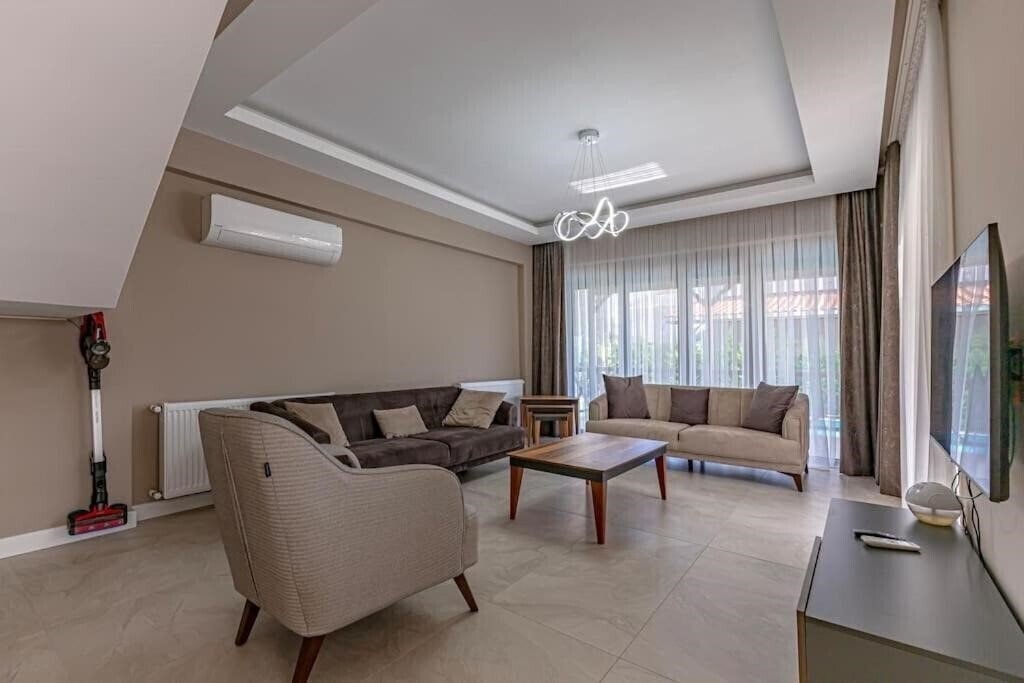 Апартаменты Near by The Land of Legends, Villa Paradise (ex. Paradise Town Villa Sillyon) 3*