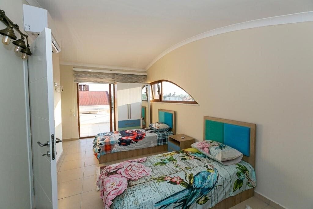 Фото Paradise Town Villa Beliza 3*