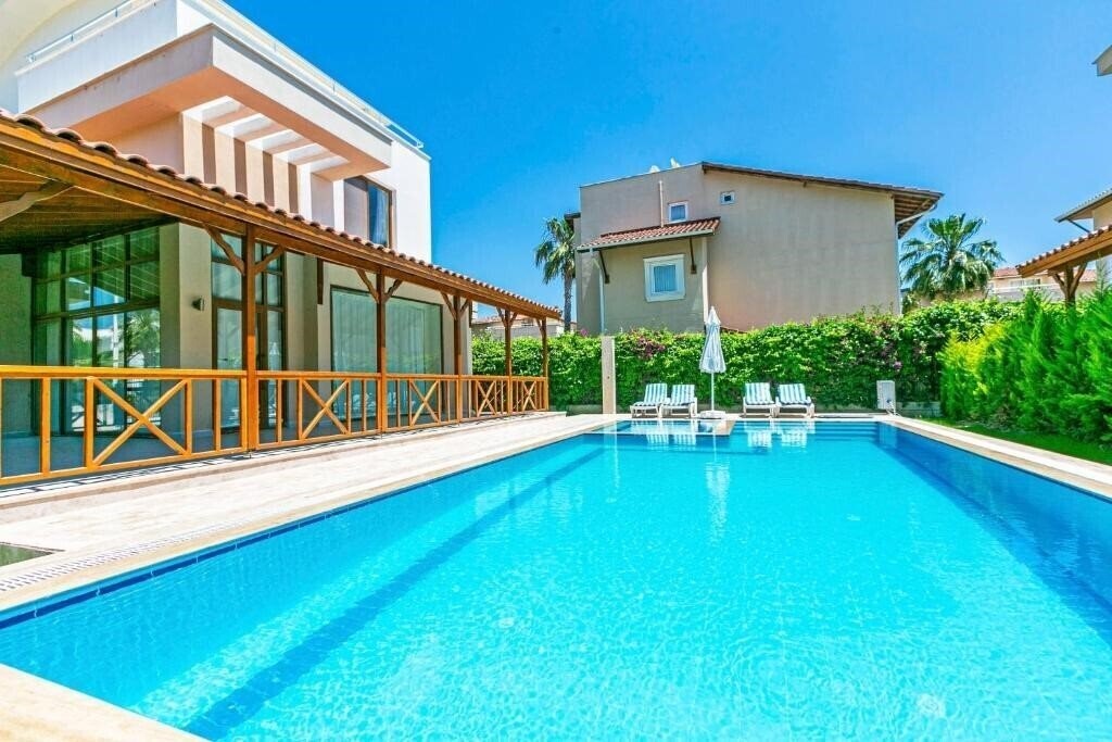 Изображение Paradise Town Villa Beliza 3*