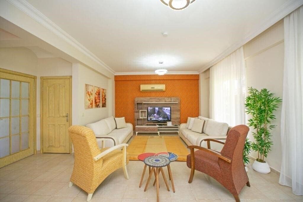 Вид Paradise Town Villa Hazel 3*