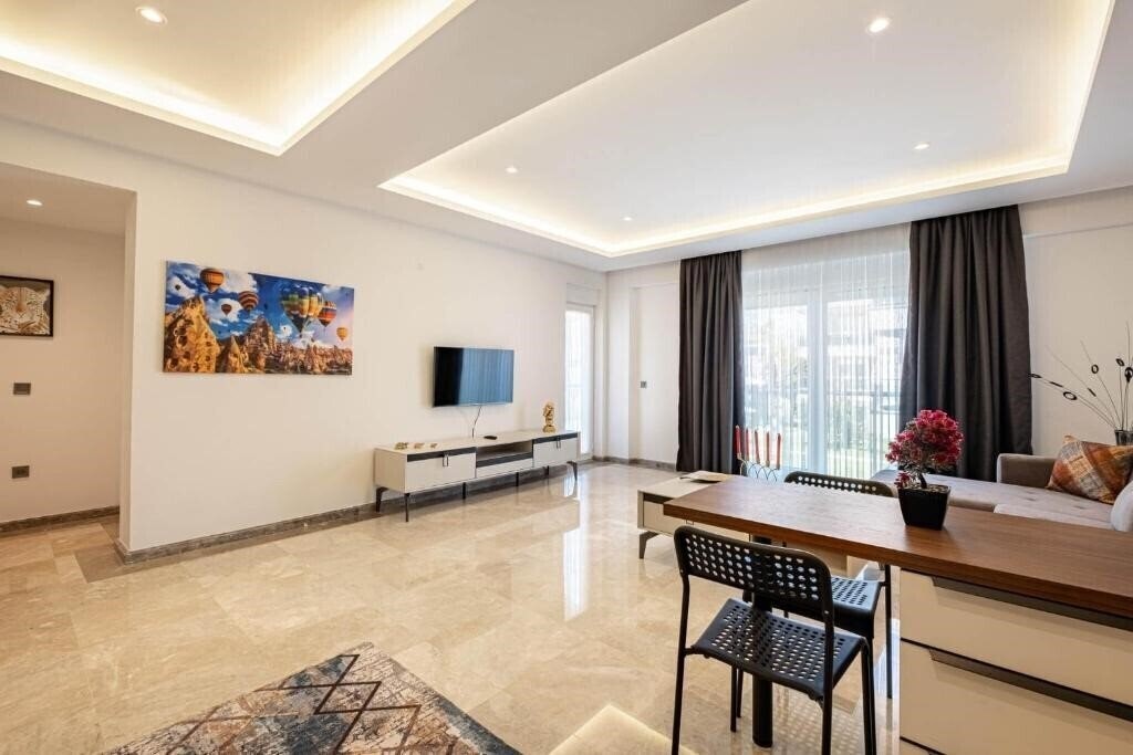 Панорама Belek Deluxe Suit 4*