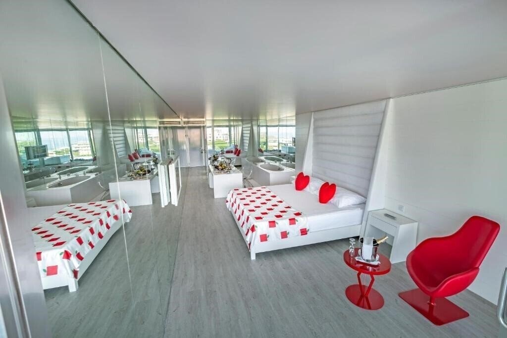 Фото Adam & Eve Hotel 5*