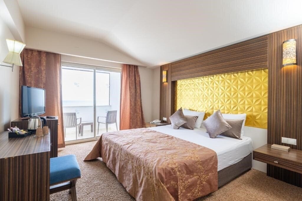 Зображення Crystal Family Comfort Collection 5*