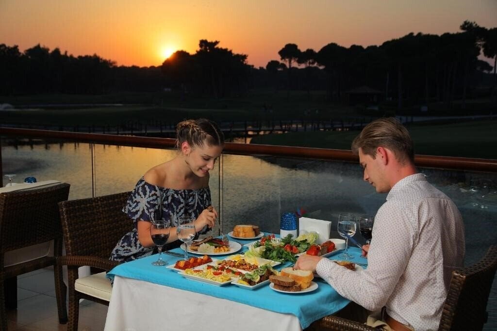 Панорама Sueno Hotels Golf Belek 5*