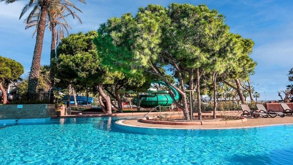 Территория Gloria Verde Resort 5*