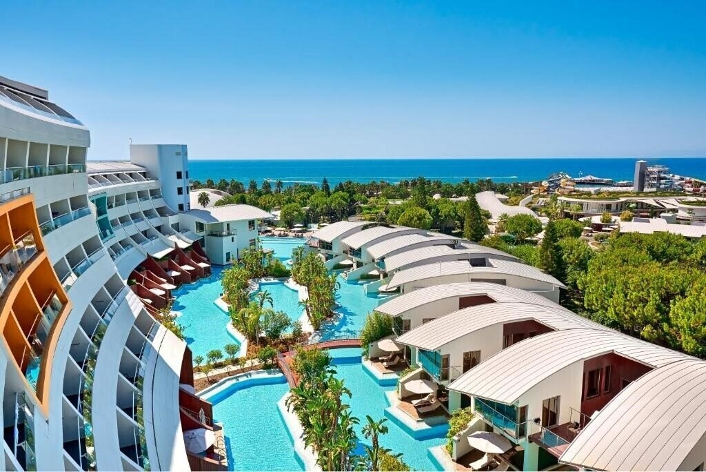 Отель Cornelia Diamond Golf Resort & SPA 5*