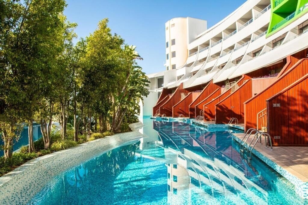 Територія Cornelia Diamond Golf Resort & SPA 5*