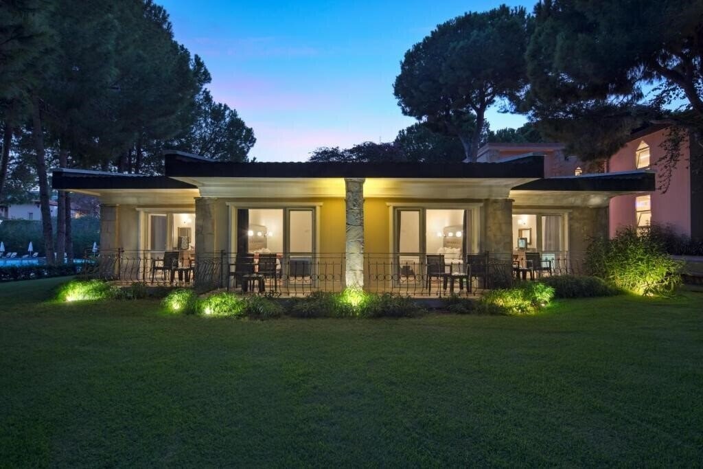 Вид Pine Beach Belek 5*