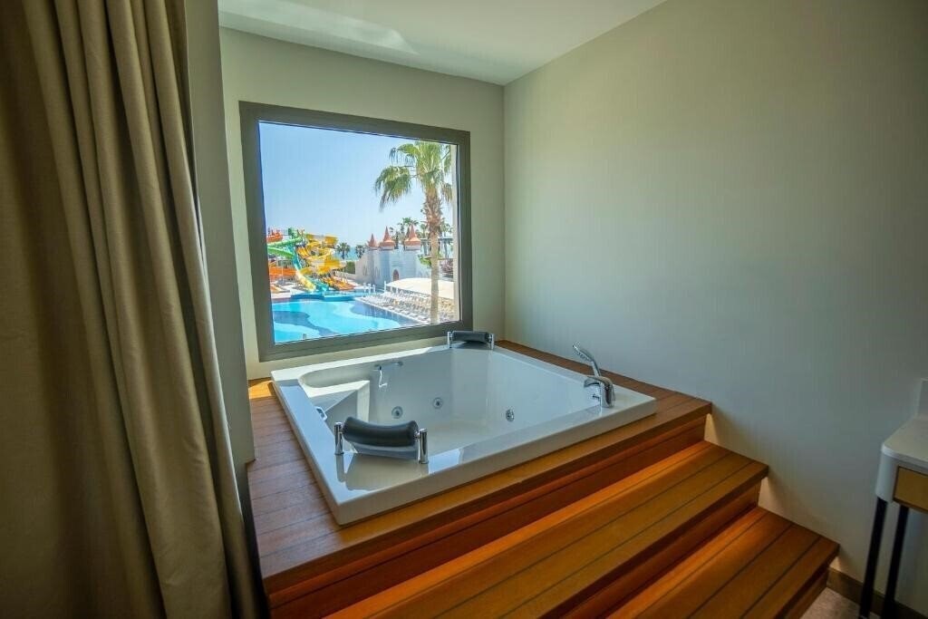 Фото Belek Beach Resort Hotel 5*