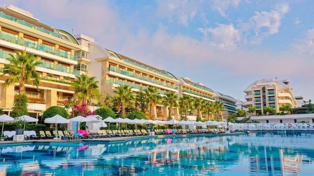 Готель Crystal Waterworld Aqua Collection 5*