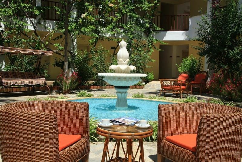 Вид Natur Garden Hotel 3*