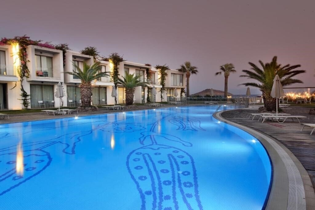 Апартаменты Luga Boutique Hotel (ex. Lugga Butik Hotel, Lugga Boutique Hotel & Beach) 5*