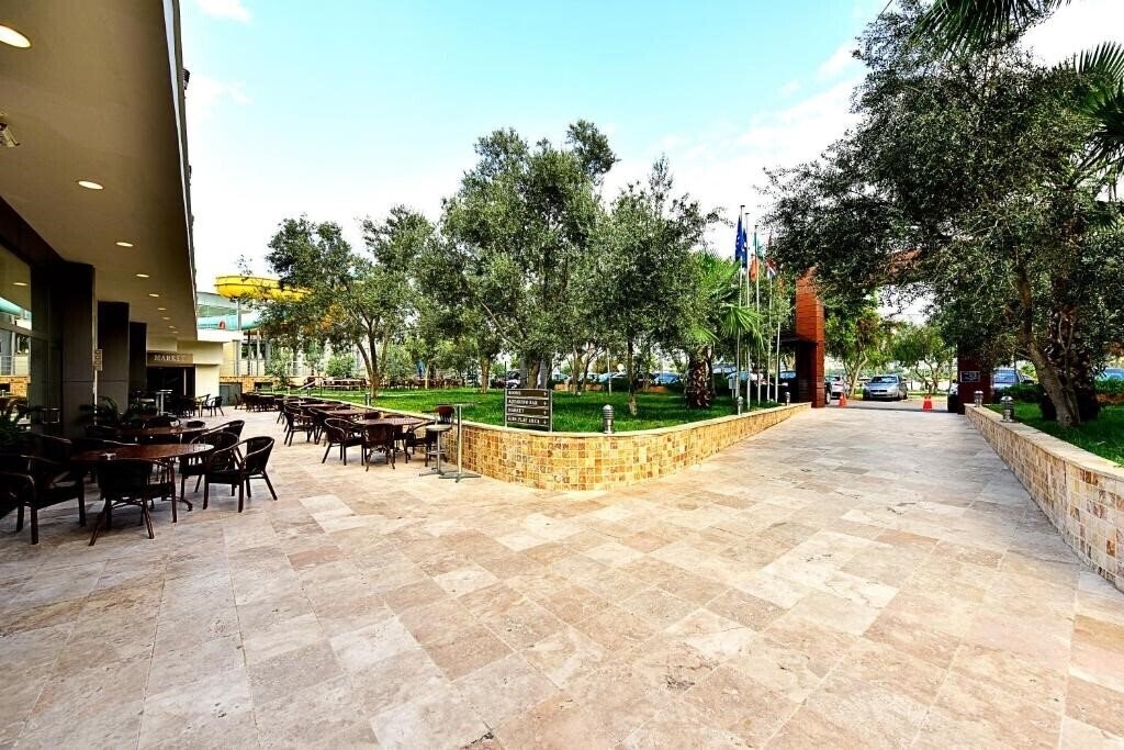 Вид Jasmin Beach Hotel Bodrum 4*