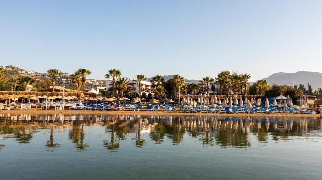 Территория Costa Bitezhan Hotel (ex. Bitezhan Hotel) 4*