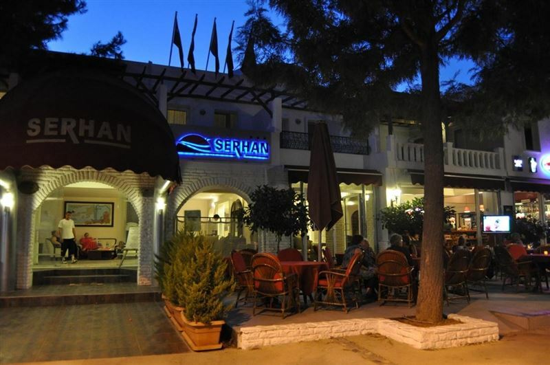 Территория Serhan Hotel 3*