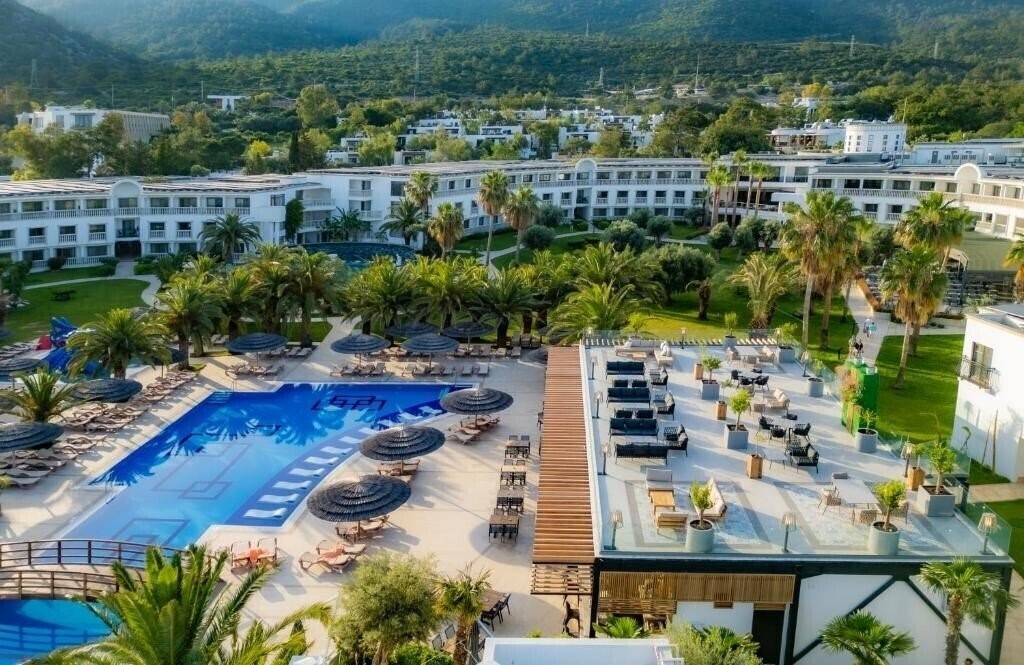 Территория Samara Hotel 5*