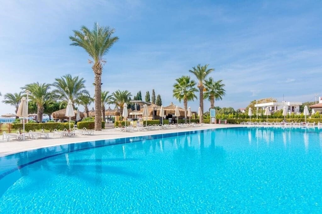 Панорама Clc World Apollonium Spa & Beach Resort 4*