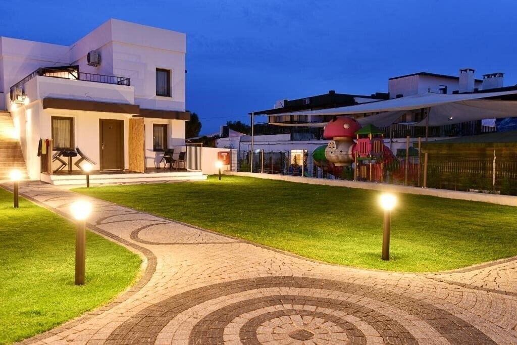 Вид Parkim Ayaz 4*