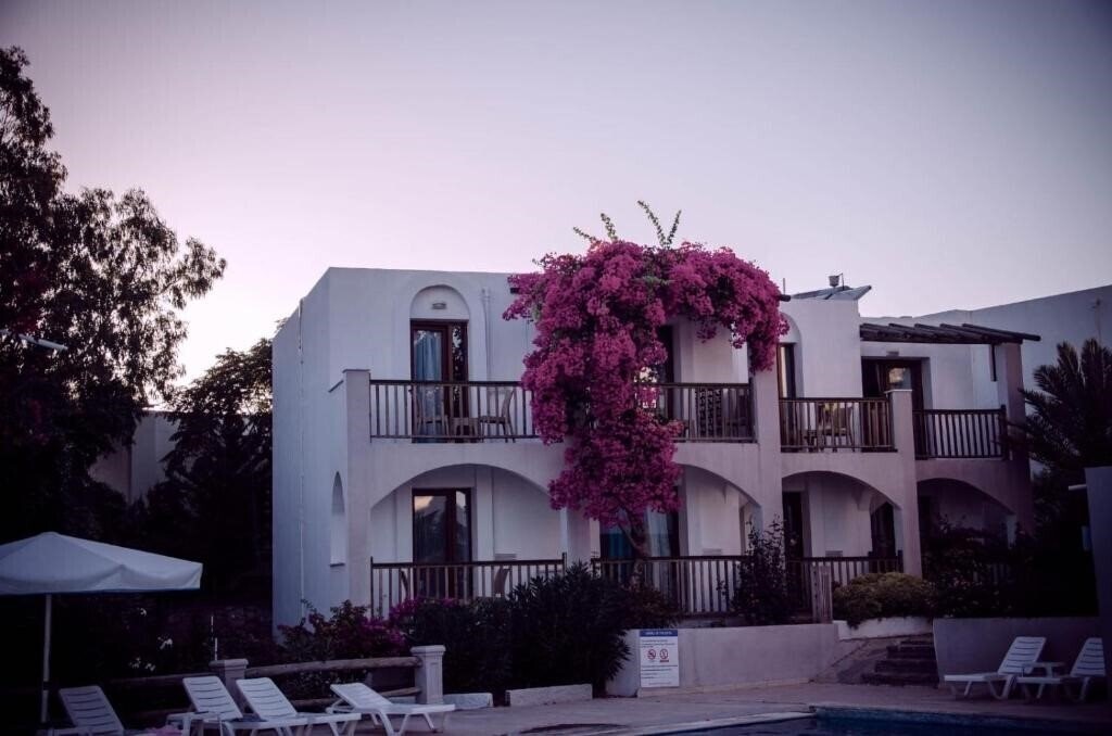 Вид Gumbet Cove Hotel 2*