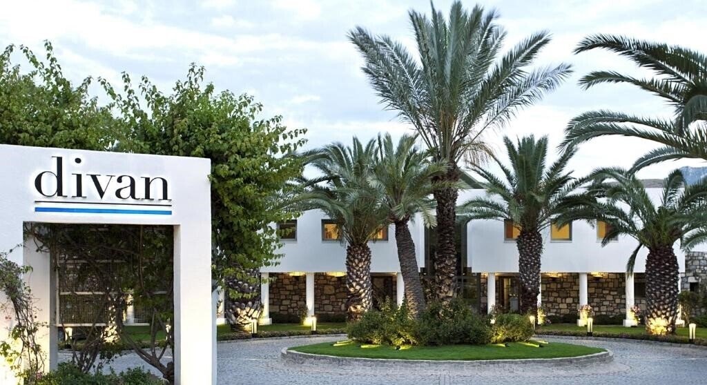 Апартаменти Divan Bodrum 5*
