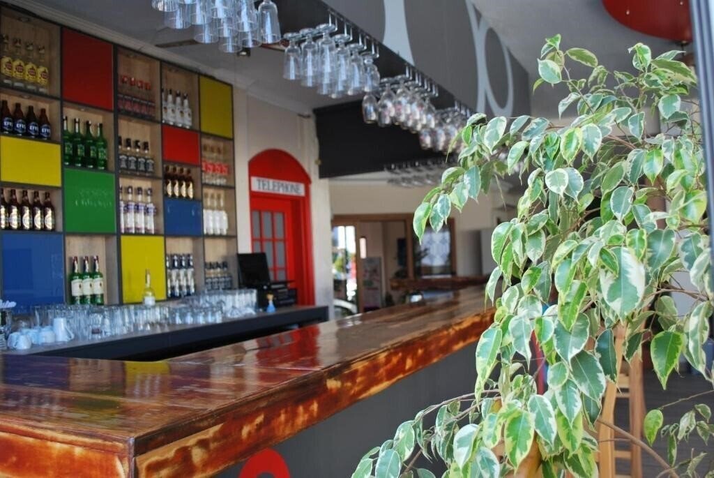 Апартаменти Serpina Hotel 3*