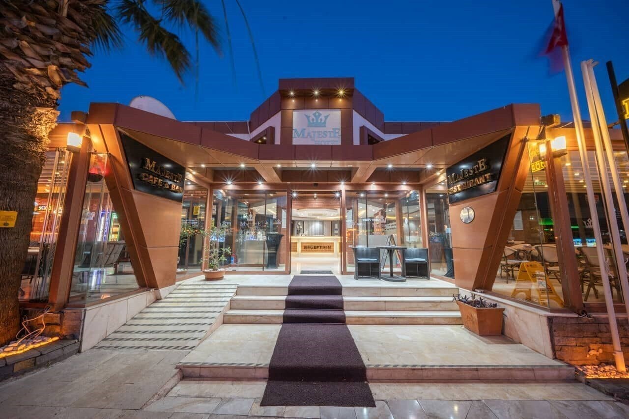 Отель Majeste Hotel Bodrum (ex. Majeste Boutique Hotel, Majeste Hotel) 4*