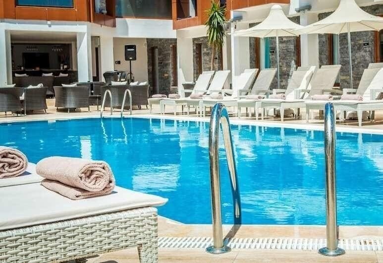 Территория Majeste Hotel Bodrum (ex. Majeste Boutique Hotel, Majeste Hotel) 4*