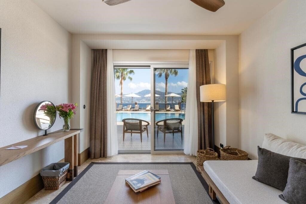 Территория Avantgarde Refined Hotel Yalıkavak (ex. Avantgarde Yalikavak Hotel, Avantgarde Collection Yalikavak, Avangarde Yalikavak) 5*